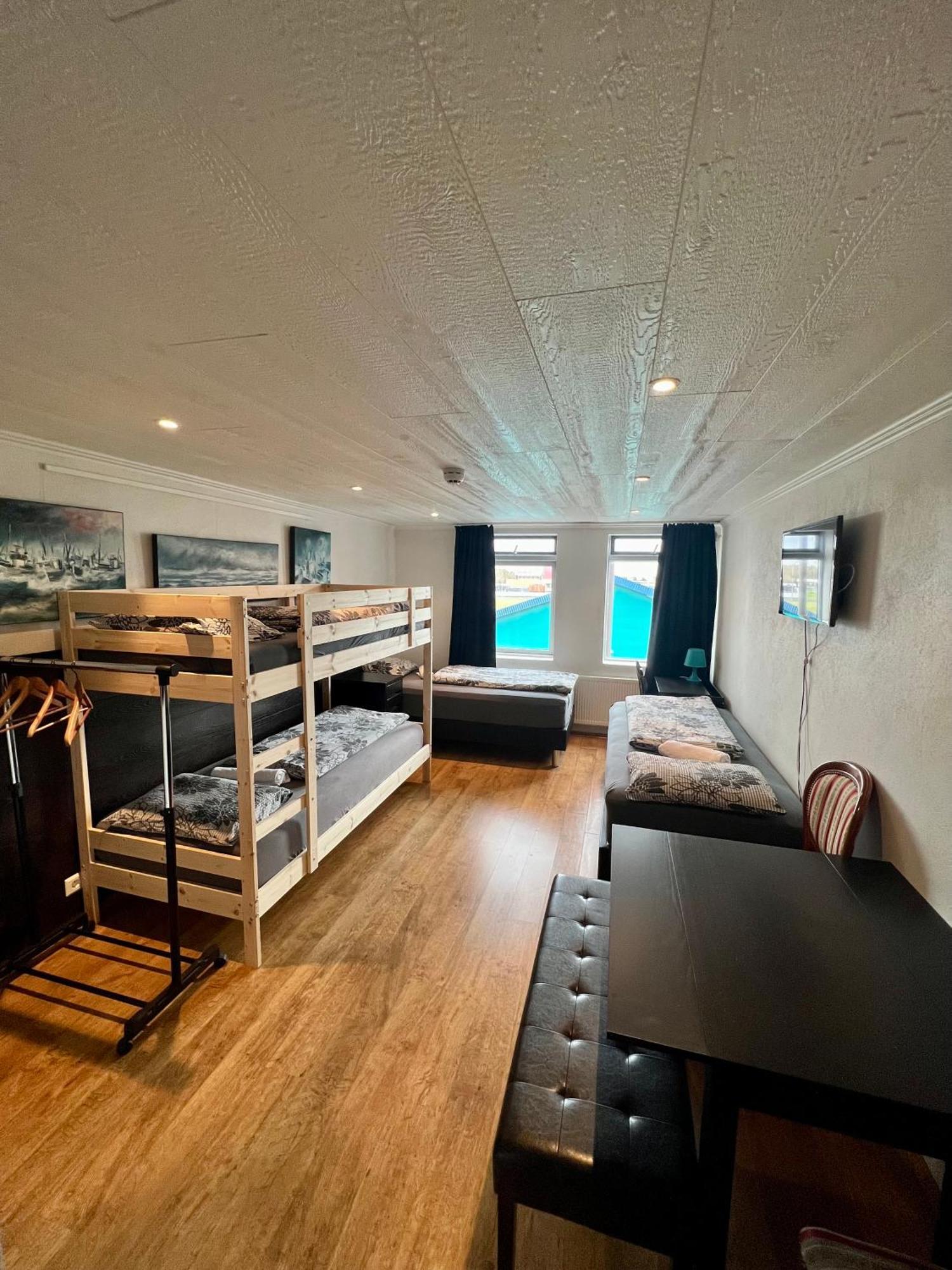 Art Hostel And Apartments Stokkseyri Eksteriør billede