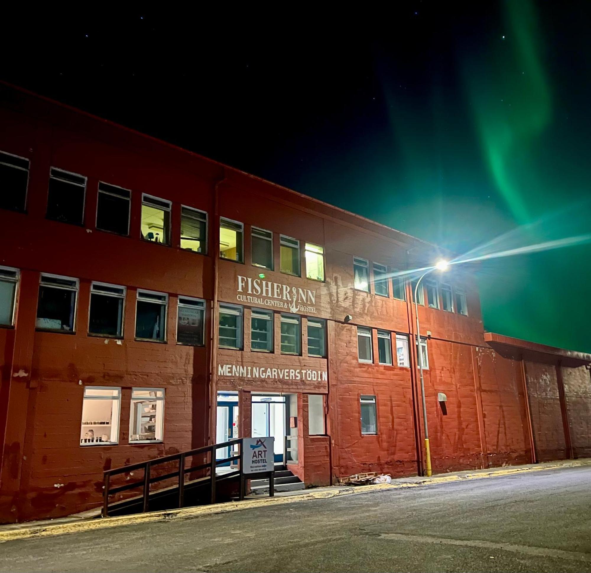 Art Hostel And Apartments Stokkseyri Eksteriør billede
